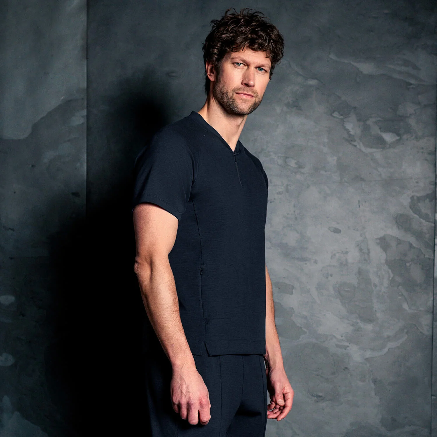 T-shirt — TRAVEL & LOUNGE - Image 2