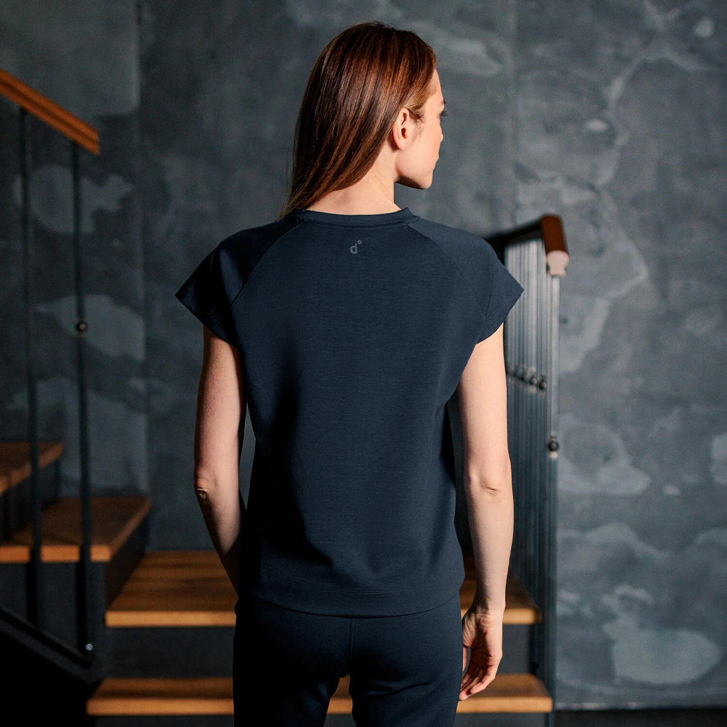 T-shirt — TRAVEL & LOUNGE - Image 5