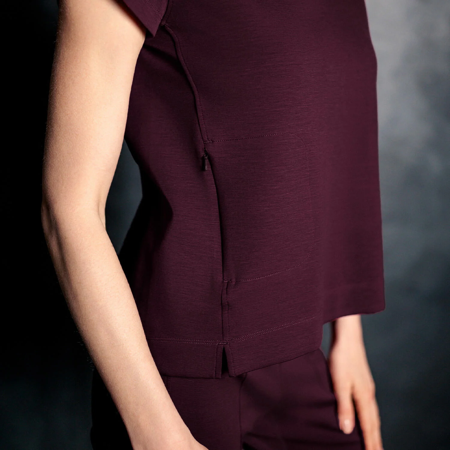 T-shirt — TRAVEL & LOUNGE - Image 9